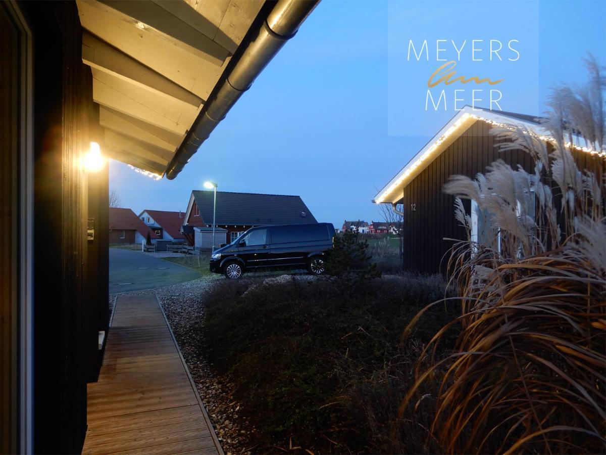 Schwarzes Holzferienhaus Mit Sauna In Zierow -- Sonneneck -- 500M Zum Ostsee-Strand, 4 - 6 Personen Exterior photo