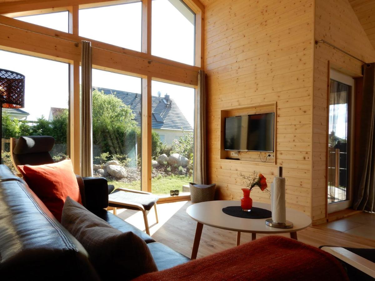 Schwarzes Holzferienhaus Mit Sauna In Zierow -- Sonneneck -- 500M Zum Ostsee-Strand, 4 - 6 Personen Exterior photo