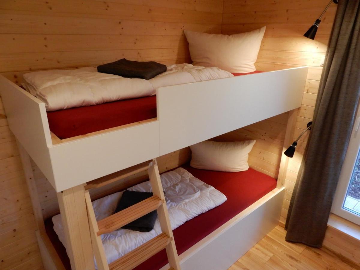 Schwarzes Holzferienhaus Mit Sauna In Zierow -- Sonneneck -- 500M Zum Ostsee-Strand, 4 - 6 Personen Exterior photo